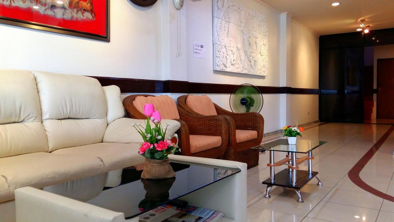 Hotel The Chillax Pattaya Extérieur photo
