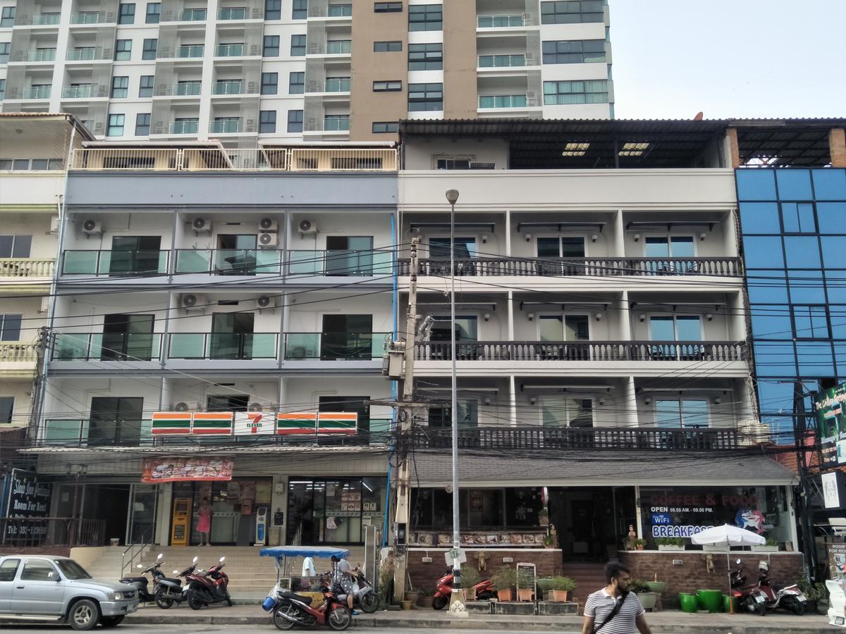 Hotel The Chillax Pattaya Extérieur photo