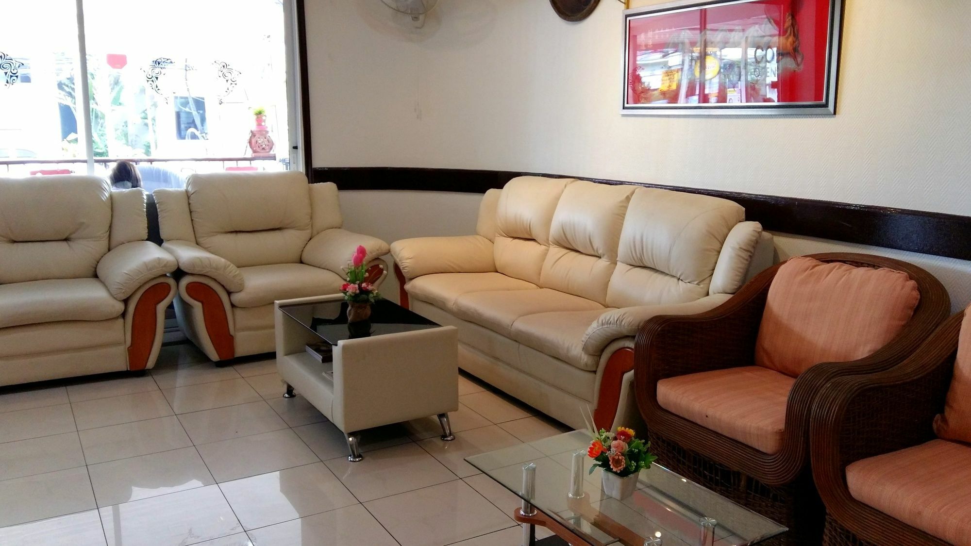 Hotel The Chillax Pattaya Extérieur photo