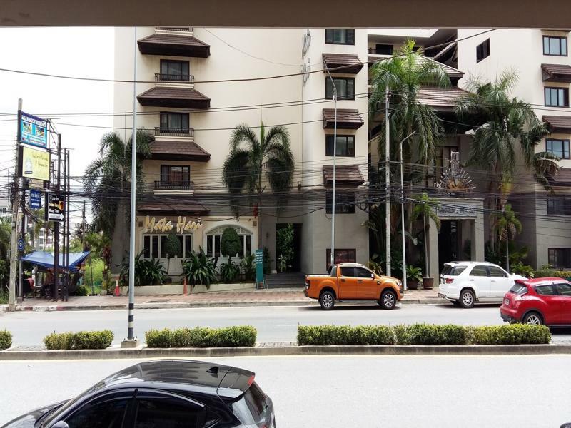 Hotel The Chillax Pattaya Extérieur photo